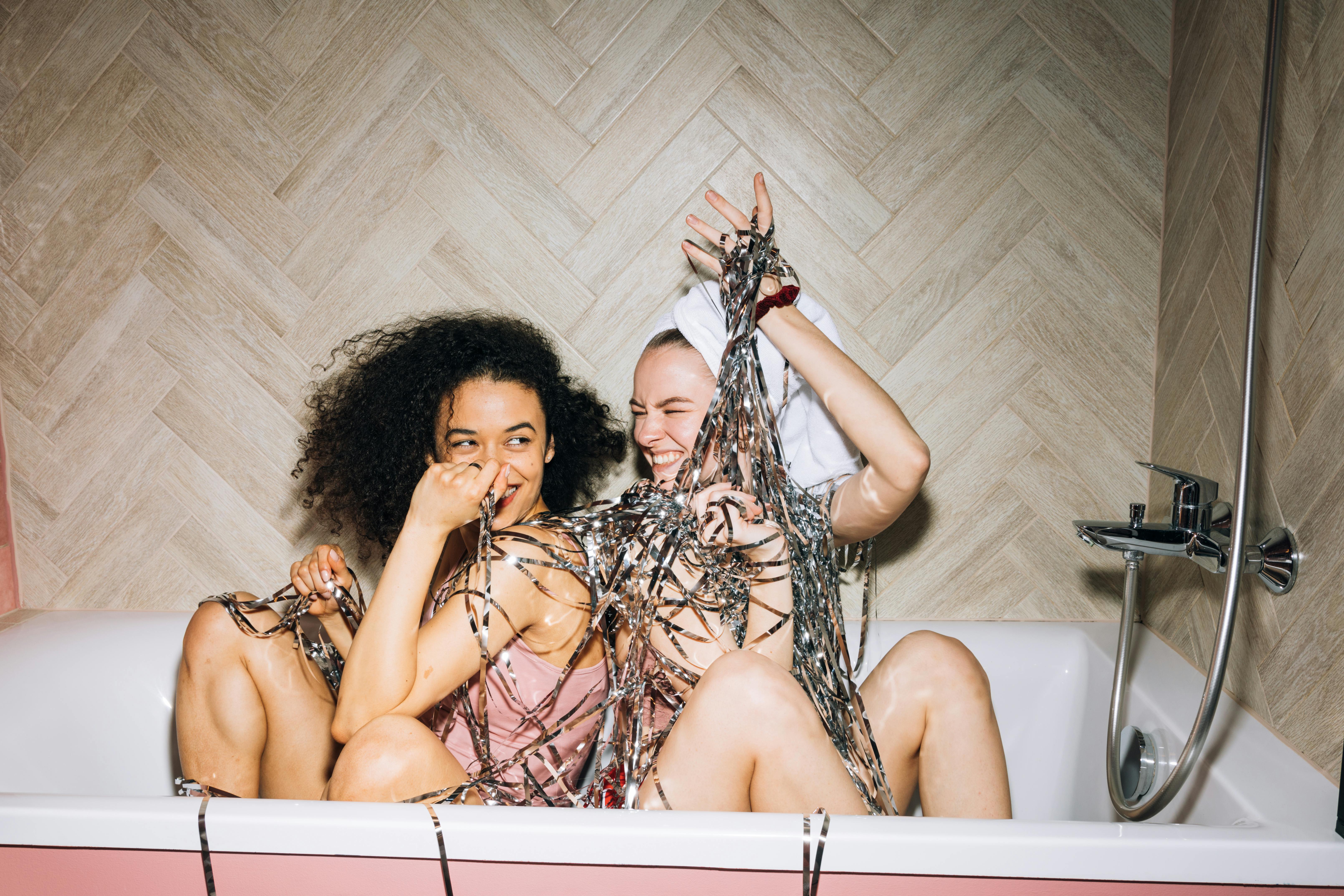 镜面侦探海报图